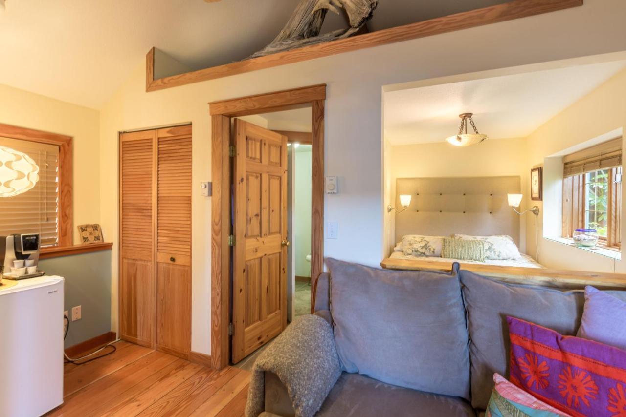 Tranquility Bay Waterfront Inn シーシェルト エクステリア 写真