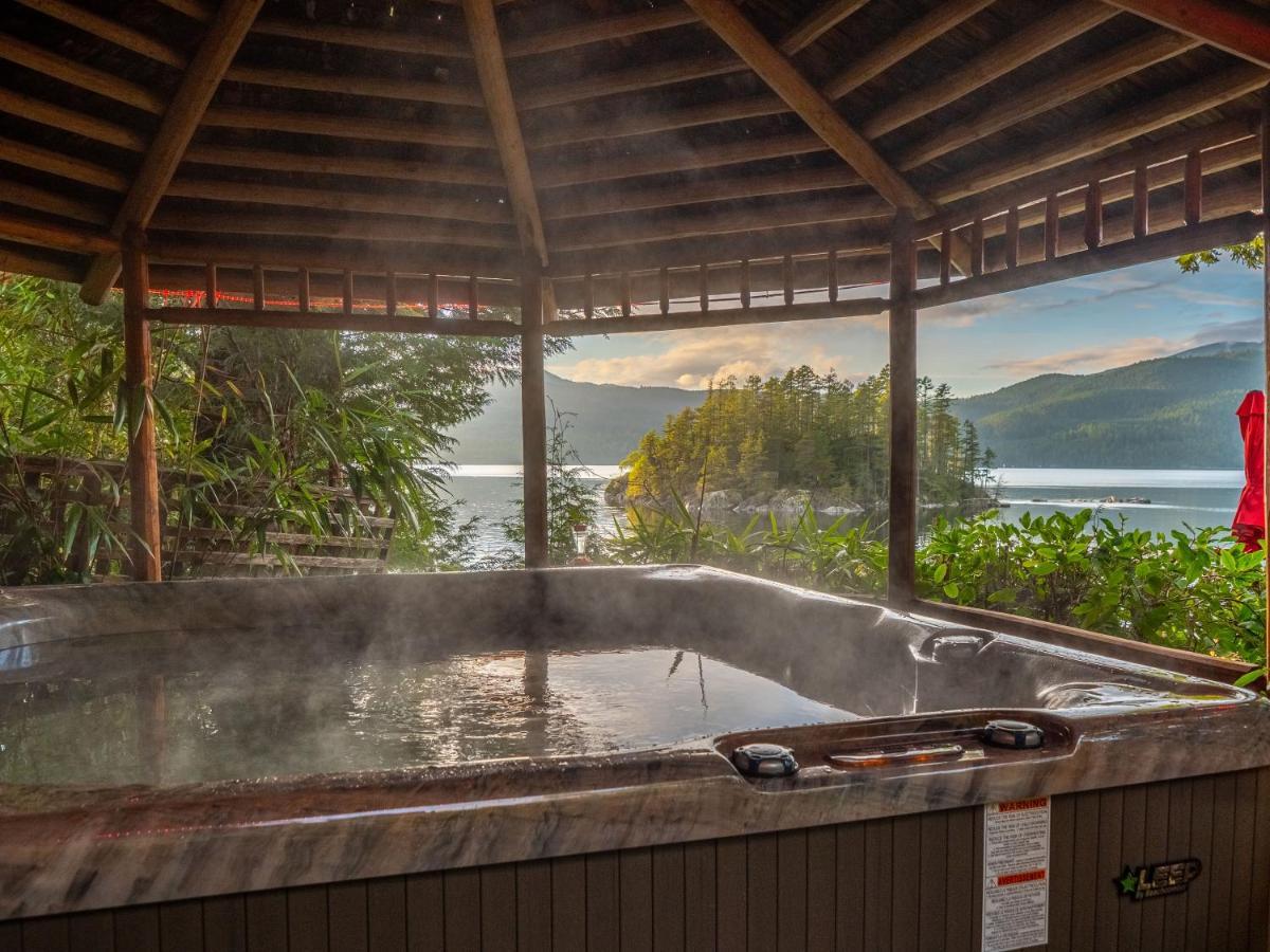 Tranquility Bay Waterfront Inn シーシェルト エクステリア 写真